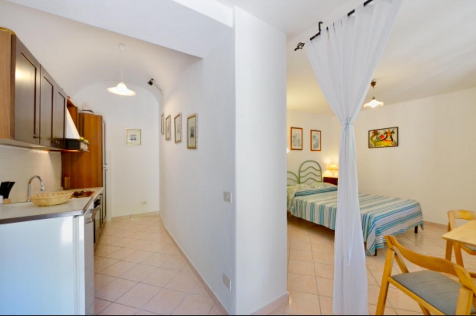 Villa Vincenzo Di Meglio Barano dʼIschia Chambre photo